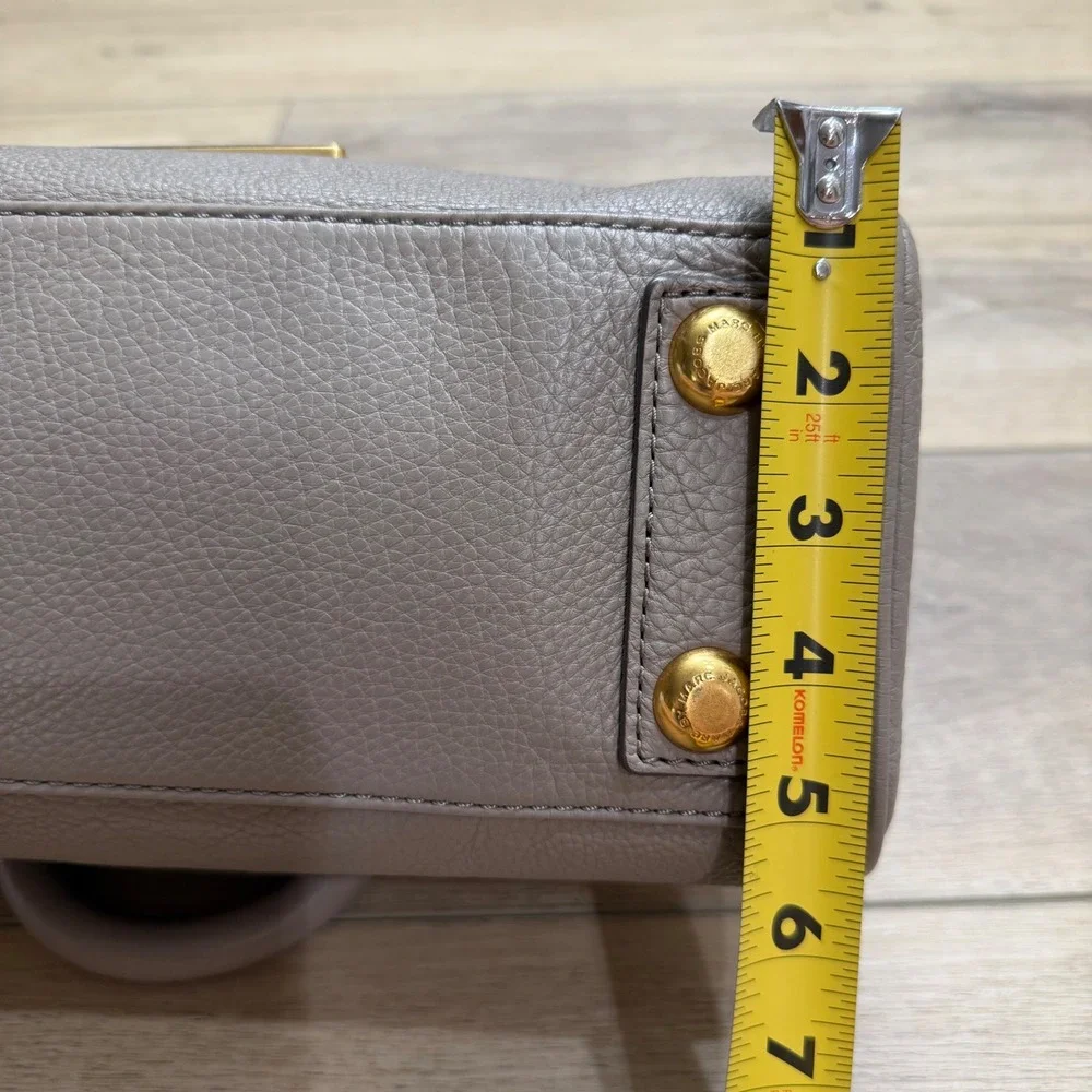 Marc by Marc Jacobs Too Hot To Handle Grey Gold Leather Satchel Handbag Purse - Picture 15 of 15